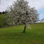 Berg Weingarten Garni Hotel