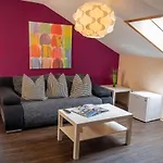 Berg Weingarten Garni Hotel