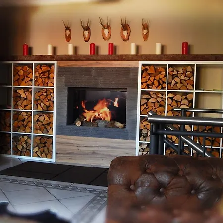 Berg Weingarten Garni Hotel 3*