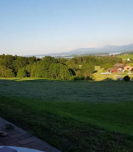 Отель Berg Weingarten Garni Римстинг