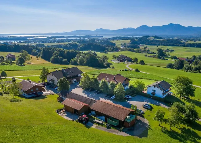 Отель Berg Weingarten Garni 3*