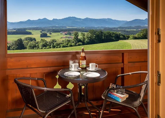 Berg Weingarten Garni Hotel 3*